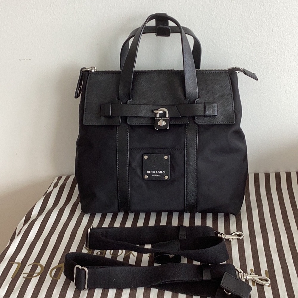 Henri Bendel mini jetsetter black with silver hardware - Picture 3 of 11
